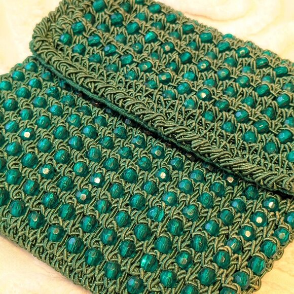 VINTAGE Magid hand made in Italy crochet and beaded envelope clutch - 1970s - Picture 1 of 9
